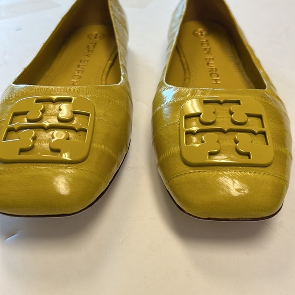 Tory Burch Yellow Flats - Picture 2 of 4